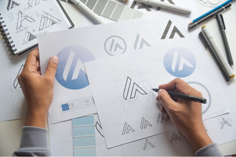 graphic logo designer
